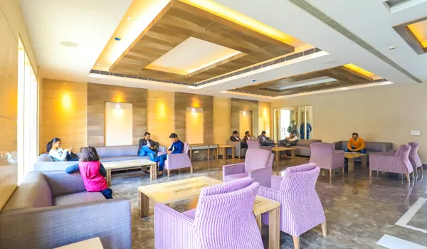 Urbana Jewels Clubs & Lobby